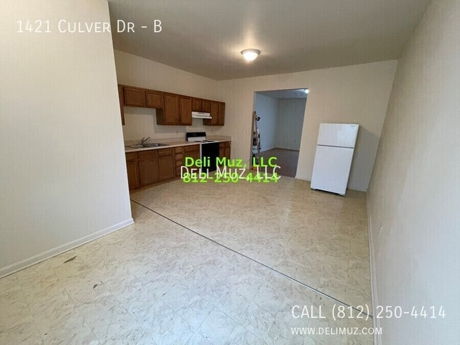 Building Photo - 1421 Culver Dr