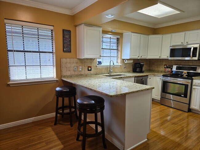 Building Photo - 6314 Ramsgate Cir