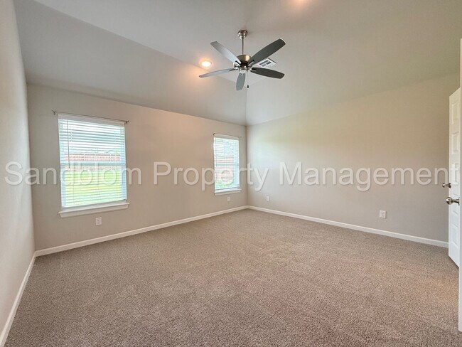 Building Photo - For Lease | Bixby | Available Now!