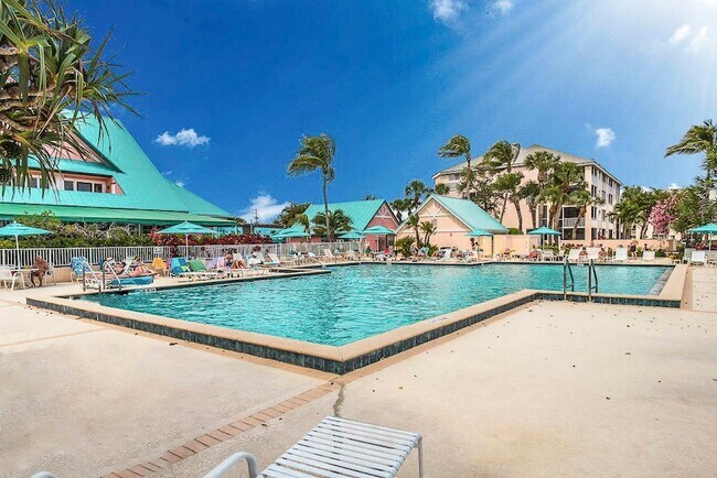 Building Photo - 353 S US Hwy 1