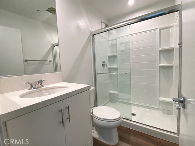 Building Photo - 1319 W Cara Dr