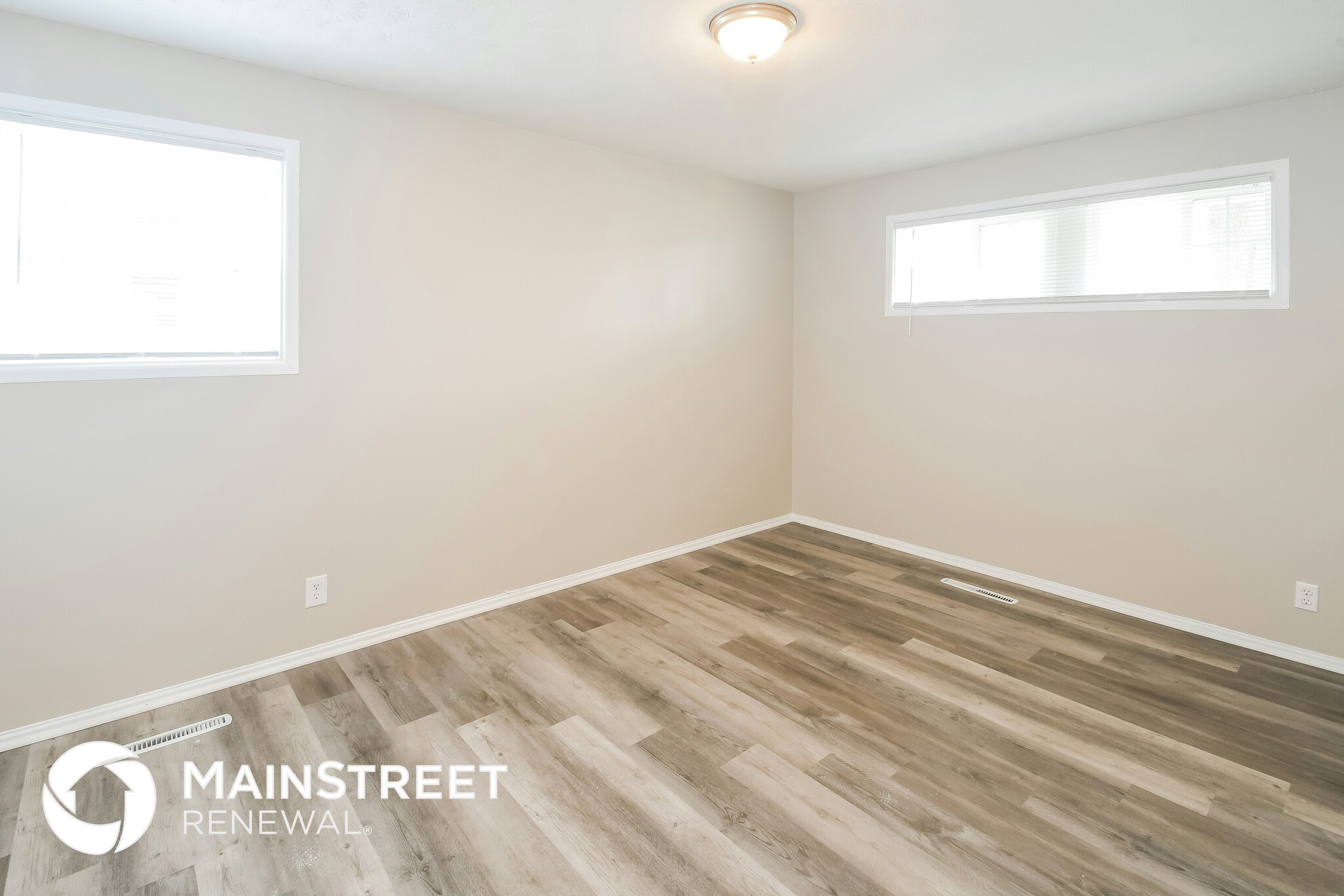 Building Photo - 519 James Dr