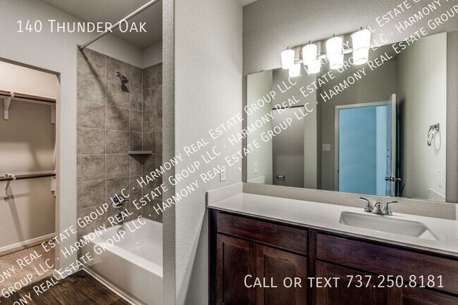 Building Photo - 140 Thunder Oak