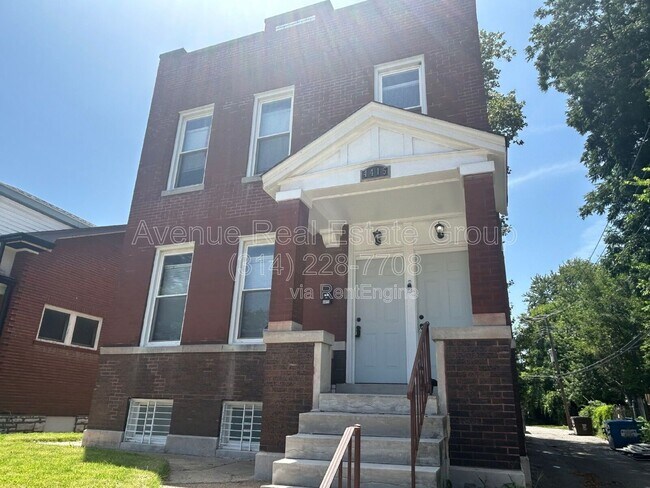 Building Photo - 4415 S Compton Ave