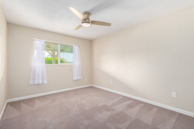Building Photo - COMING SOON! Beautifully Remodeled 3 bedro...