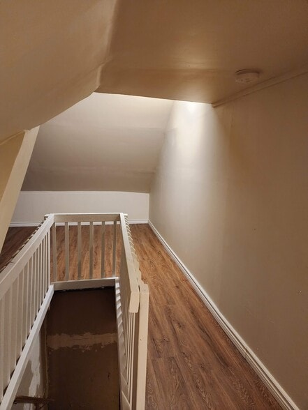 Third Floor Lounge - 232 N Shippen St