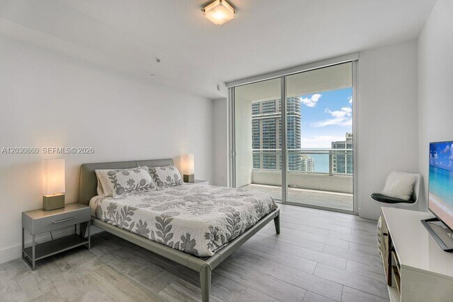 Building Photo - 1080 Brickell Ave