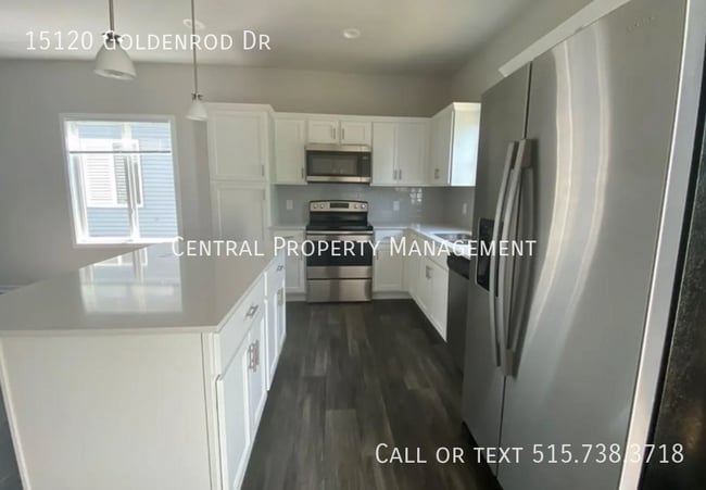 Building Photo - 15120 Goldenrod Dr