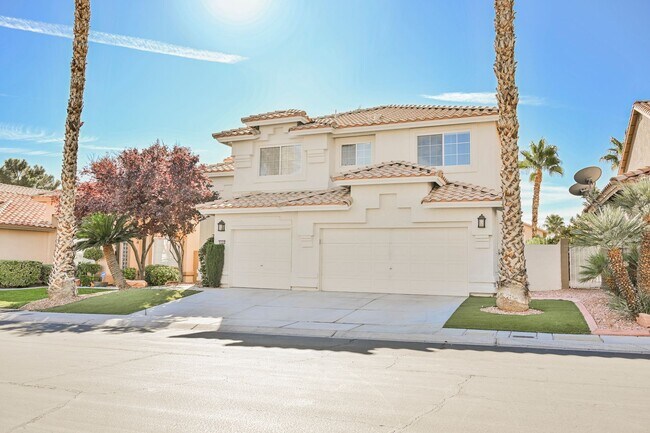 Building Photo - Beautiful Home in a Guard Gated Community