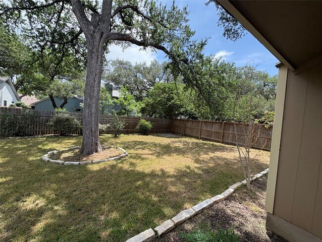 Building Photo - 11502 Quarter Horse Trail