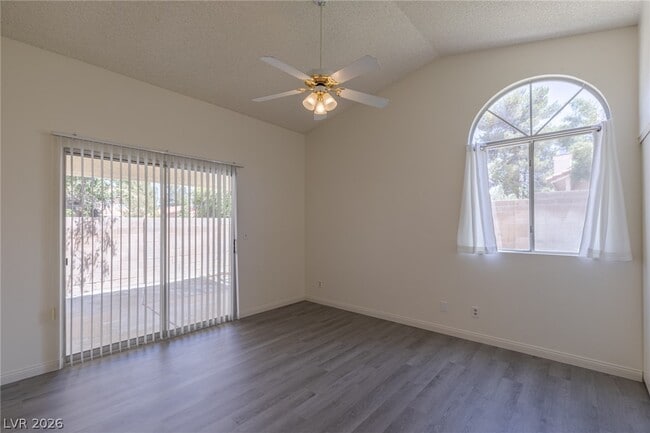 Building Photo - 2803 Mirage Rd