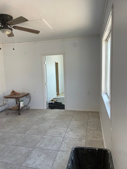 Building Photo - 268 N Ocotillo Dr