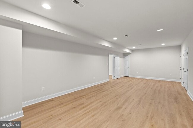 Building Photo - 9724 Centennial Meadows Ln