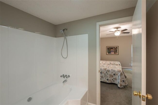 Building Photo - 3067 Steeplechase Dr
