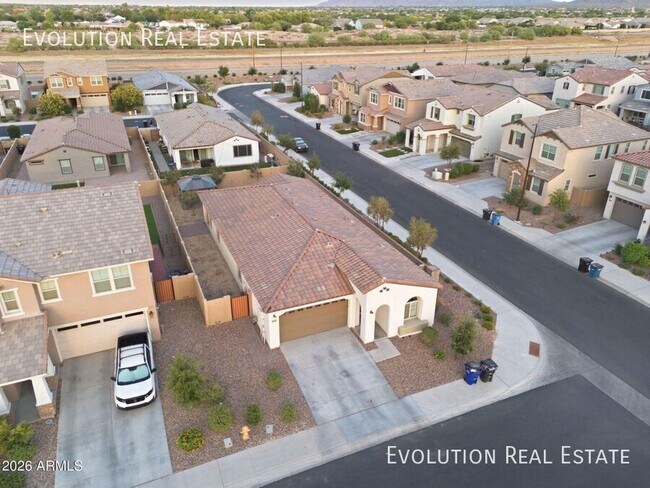 Building Photo - 6627 S Abbey Ln