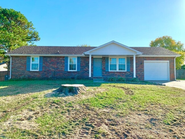 Building Photo - 102 Nuthatch Cir