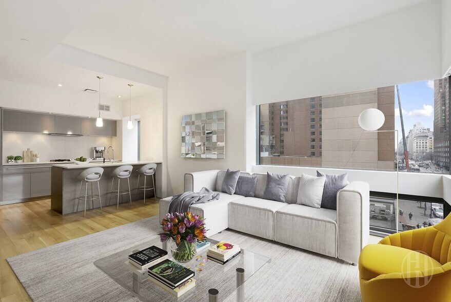 Building Photo - 123 3rd Ave