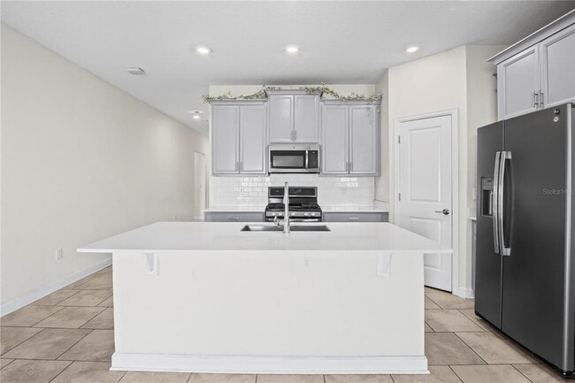 Building Photo - 1415 Oak Marsh St
