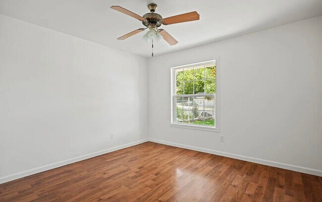 Building Photo - 9414 Mountain Quail Rd