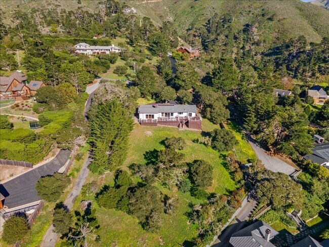 Building Photo - REDUCED PRICE Stunning Highlands Home Located in Carmel, CA!