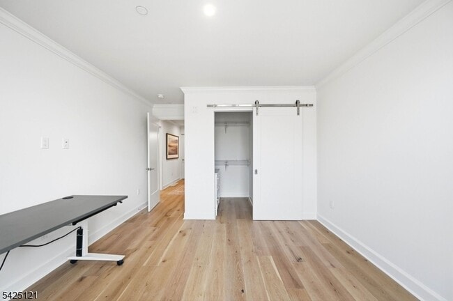 Building Photo - 14 Ward St