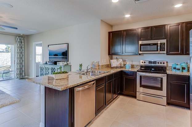 Building Photo - 17058 Oval Rum Dr