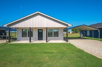 Building Photo - 144 Private Rd 7801
