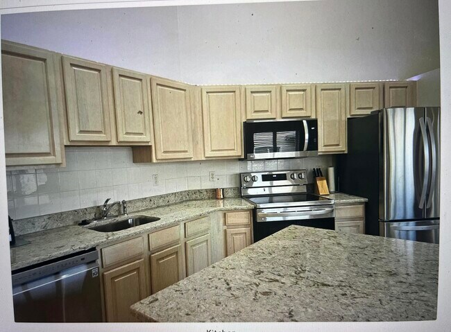 Building Photo - 9959 Perfect Dr