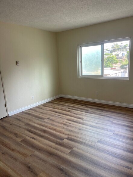 Building Photo - 2105 Speyer Ln