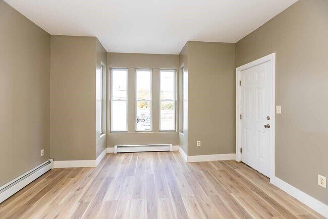 Building Photo - 11 Kelly St