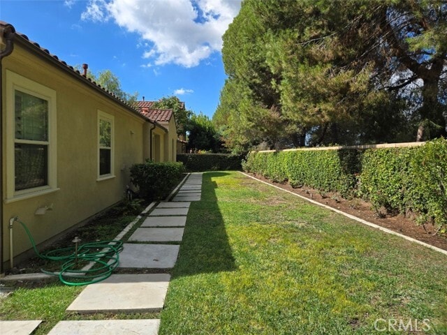 Building Photo - 17 Shade Tree