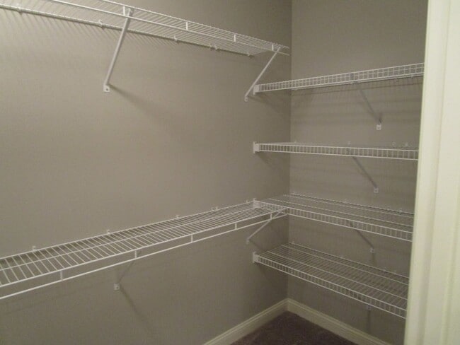 Building Photo - Huge 3BR/3BA Villa at Boulder Springs - Available July!!