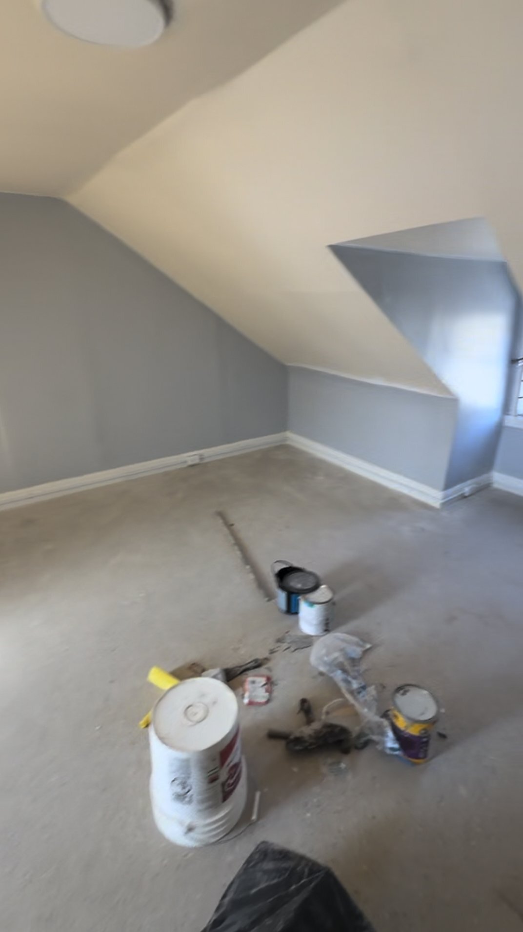 Building Photo - 415 S 10th St