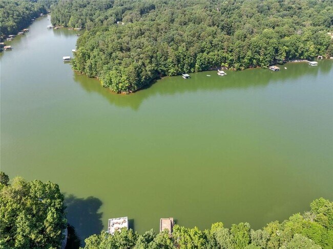 Building Photo - 5281 Laurel Ln