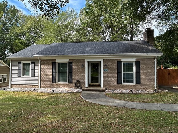 Primary Photo - 2321 Oldenburg Dr