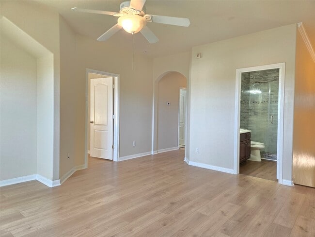 Building Photo - 26819 Granite Valley Ln