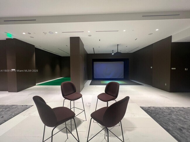 Building Photo - 300 Biscayne Blvd Way