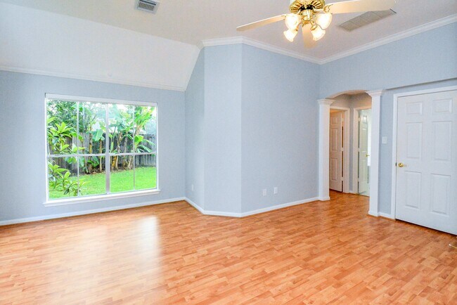 Building Photo - 1638 Almond Brook Ln