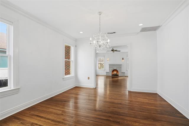 Building Photo - 1039 N Winnetka Ave