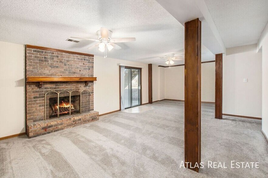 Building Photo - 7016 NW Blair Rd