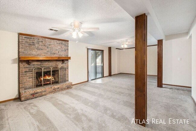 Building Photo - 7016 NW Blair Rd