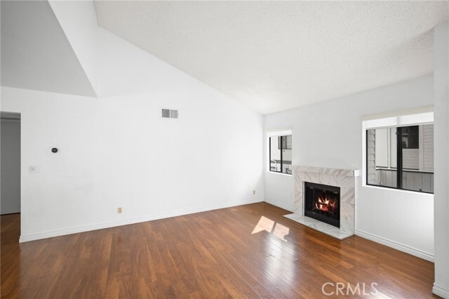 Building Photo - 10475 Newhome Ave