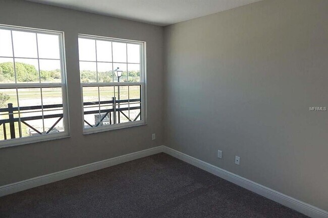 Building Photo - 7836 52nd Terrace E