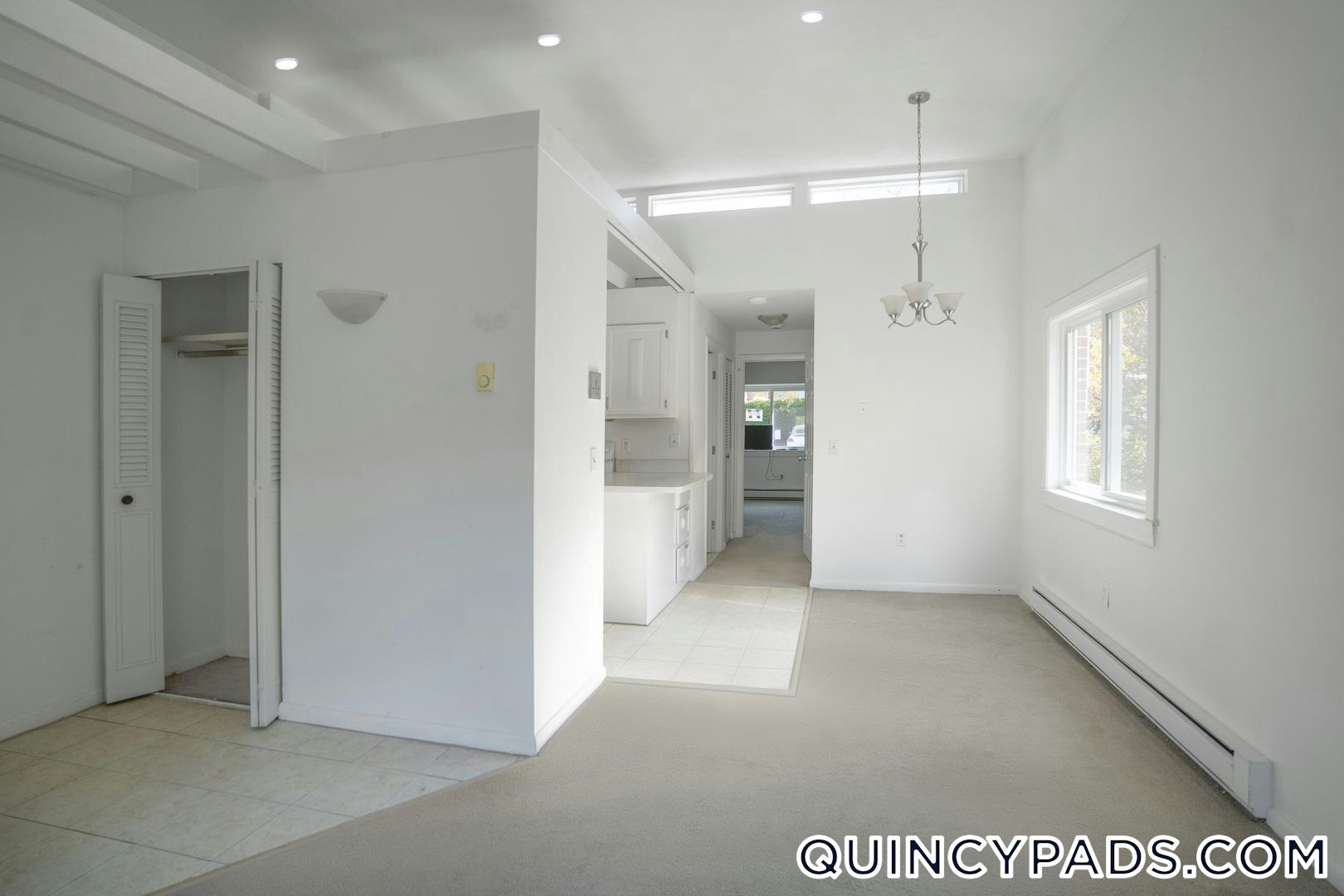 Building Photo - 24 Presidential Dr