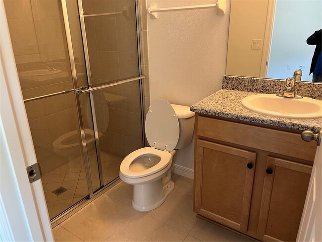 Building Photo - 19 Buttonbush Ln