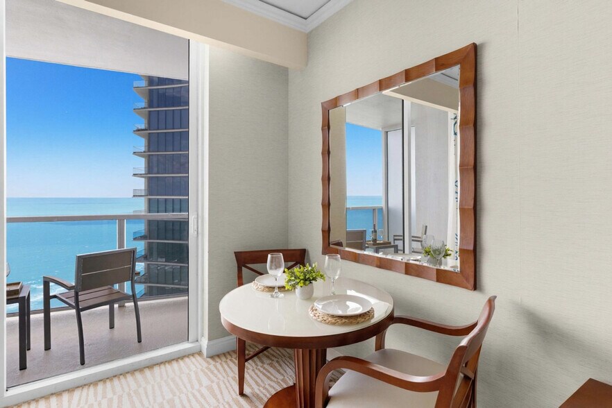 Building Photo - 18001 Collins Ave