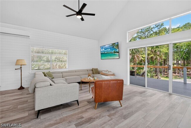 Building Photo - 5191 Coral Wood Dr