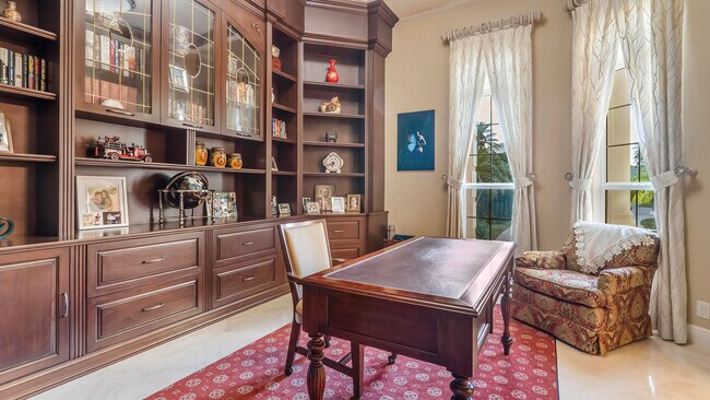 Building Photo - 17384 Vistancia Cir