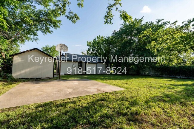 Building Photo - Completely Renovated 2 Bed 1 Bath Rental House in Skiatook!