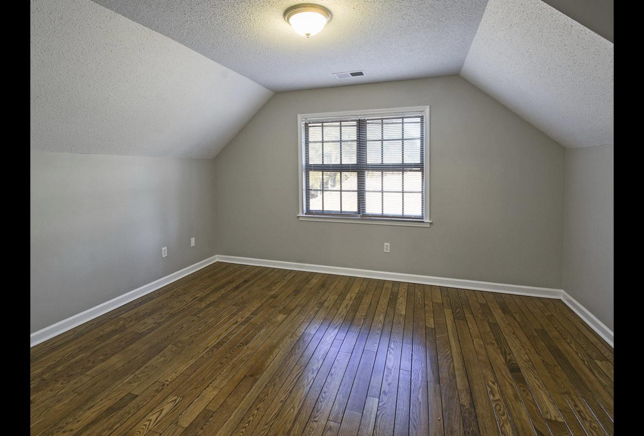 Building Photo - 4972 Ridge Tree Dr